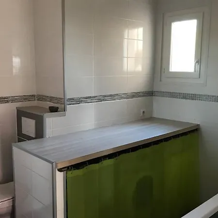 Villa Familiale Avec Piscine Et Climatisation Villa